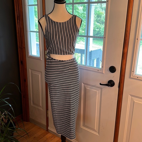 Zara Trafaluc Striped Bodycon 2-piece dress - Picture 1 of 10